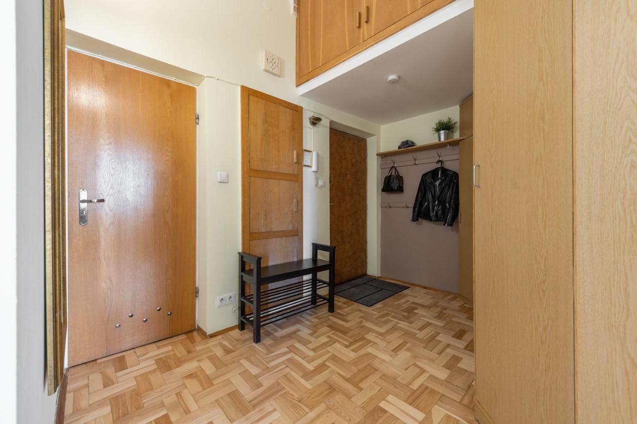 Two Bedroom Apartment For 6 People Warszawa Exteriör bild